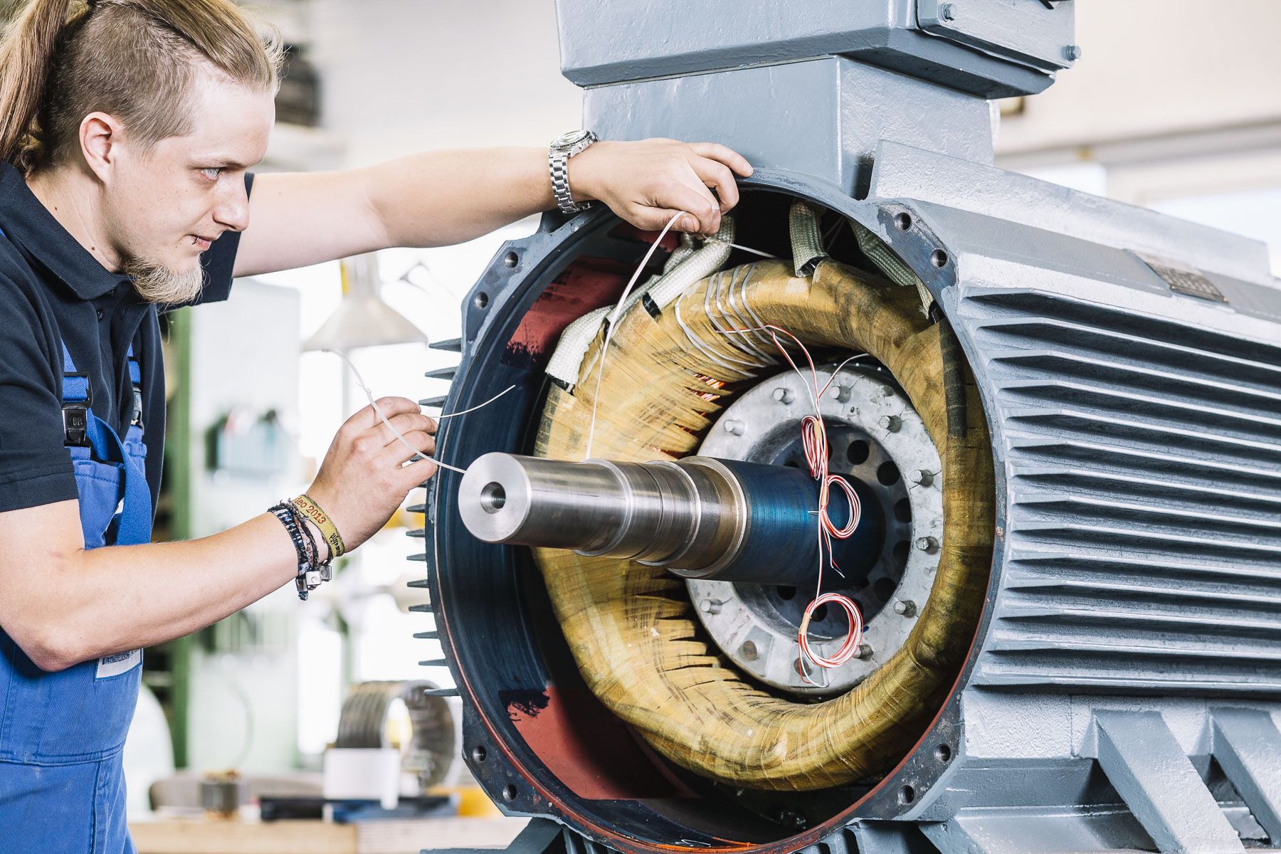 Elektroniker Für Maschinen Und Antriebstechnik Ausbildung Gehalt www.elektro-pawils.de